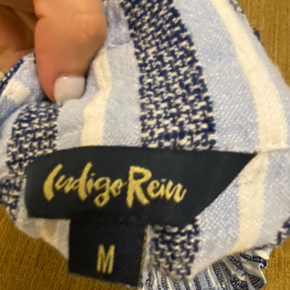 Shorts - Picture 3 of 3